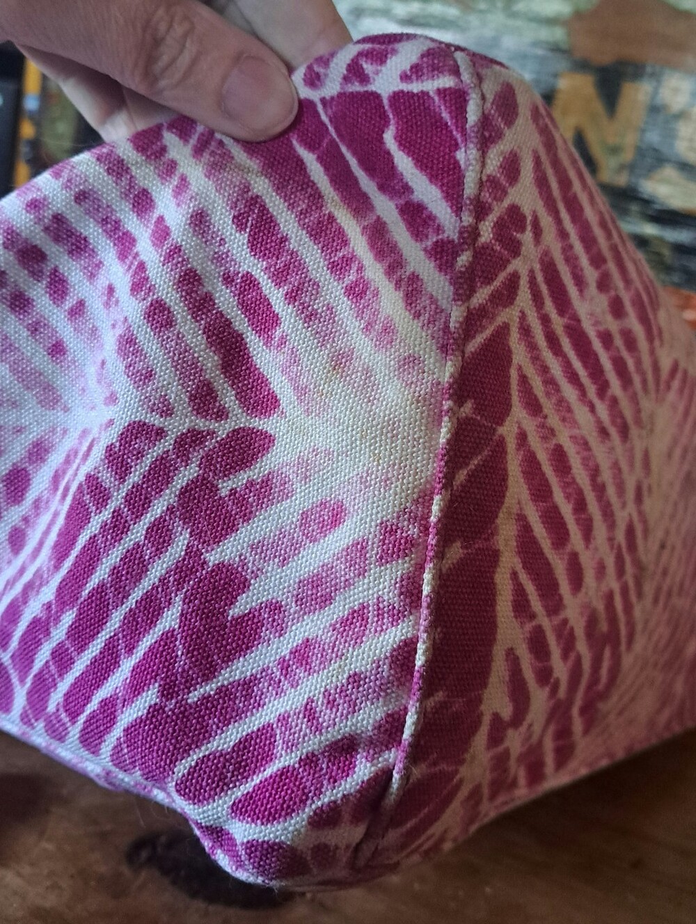Michael Kors Marina Tote Cobweb Raspberry Pink White Canvas Tropical Tie Dye - Picture 13 of 13